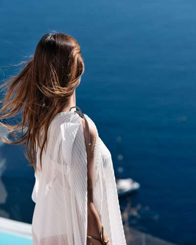 Olvos Luxury Suites - Santorini, Greece